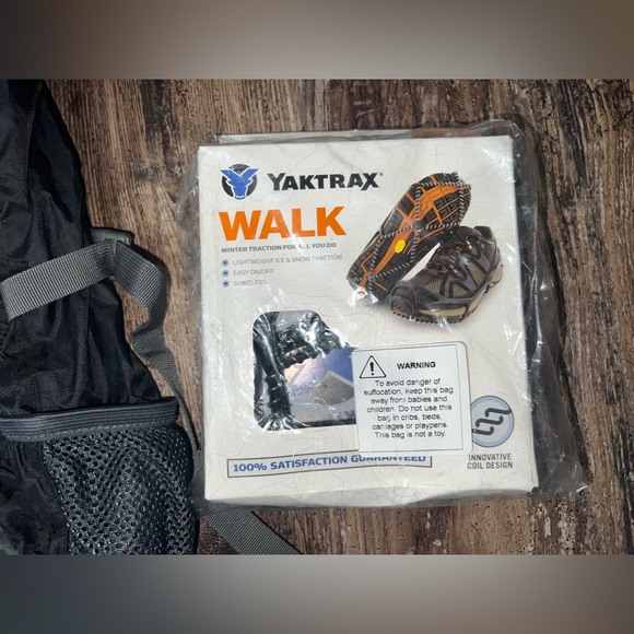 New venture pal backpack & vaktrax walk shoe covers size small - Picture 5 of 5